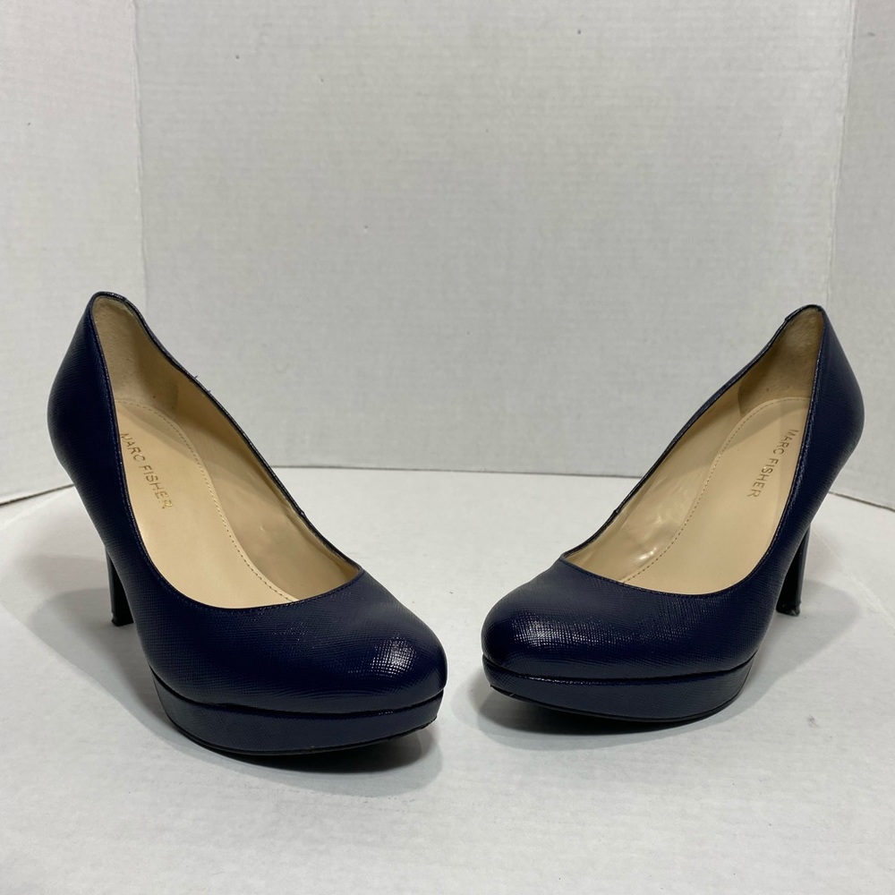 Marc Fitsher || woman’s blue heels size 6